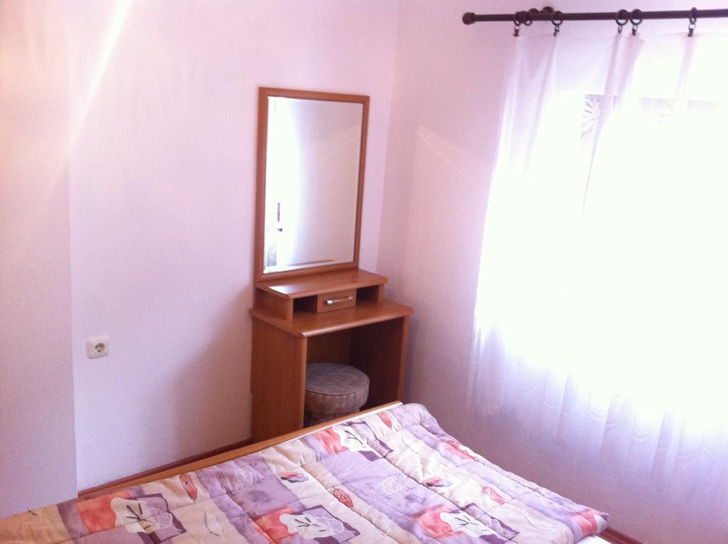 Apartmani Cempres Senj Senj  Chambre photo